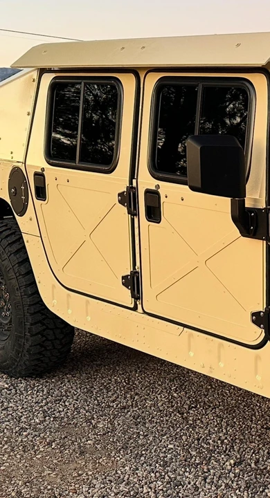 Hummer HMMWV - Image 24 of 31