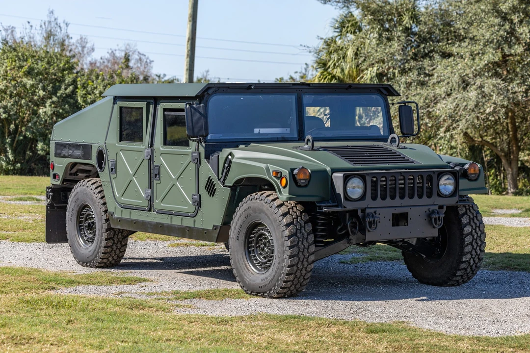 Hummer HMMWV - Image 4 of 31