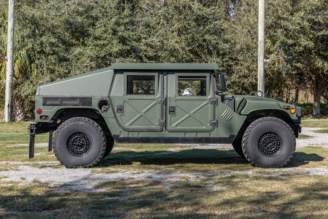 Hummer HMMWV - Image 5 of 31