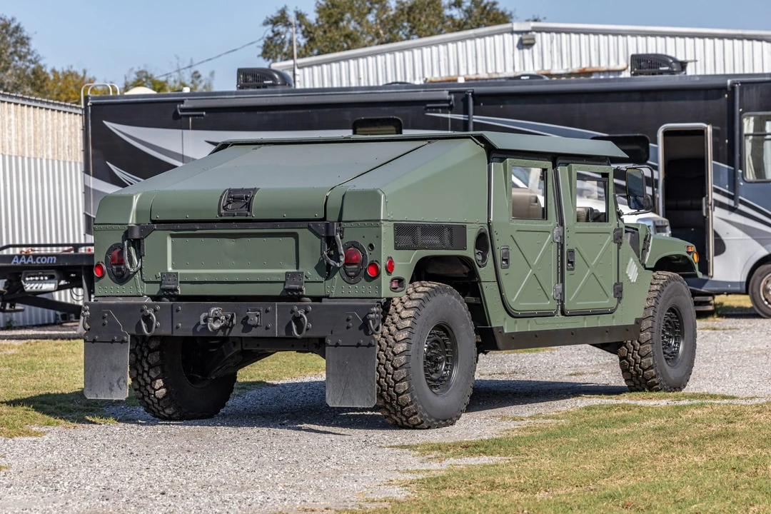 Hummer HMMWV - Image 6 of 31