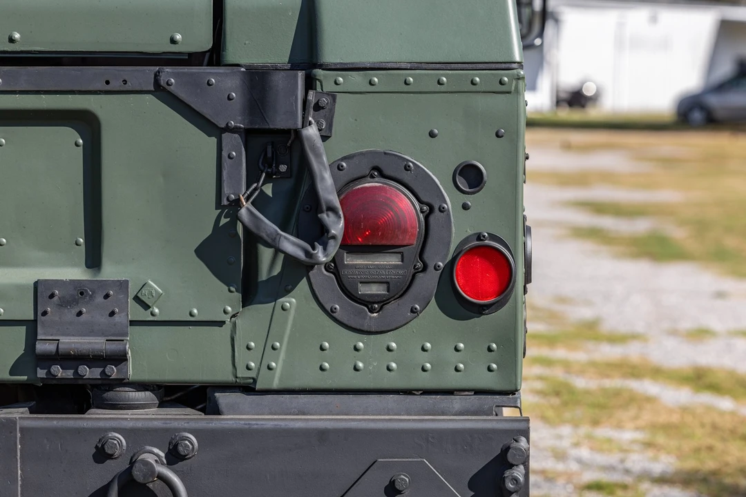 Hummer HMMWV - Image 15 of 31