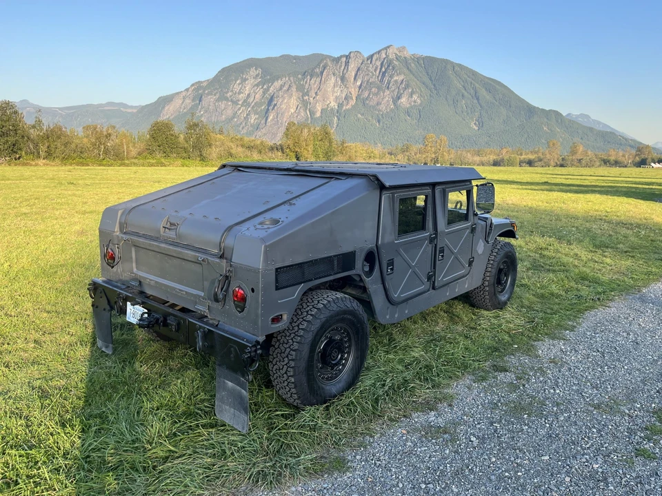 Hummer HMMWV - Image 13 of 31