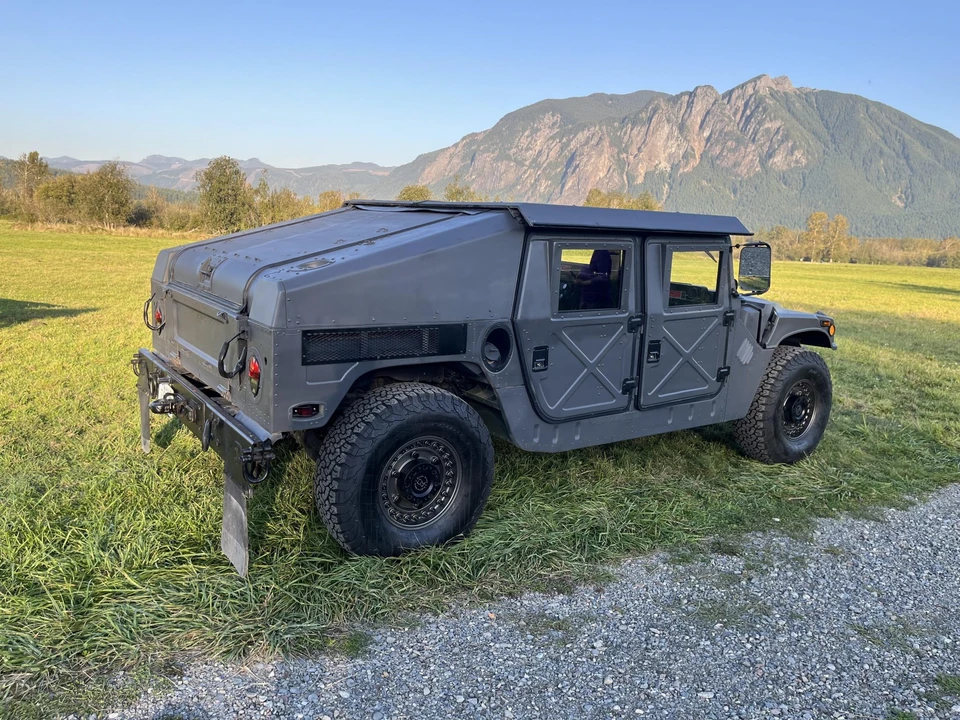 Hummer HMMWV - Image 14 of 31