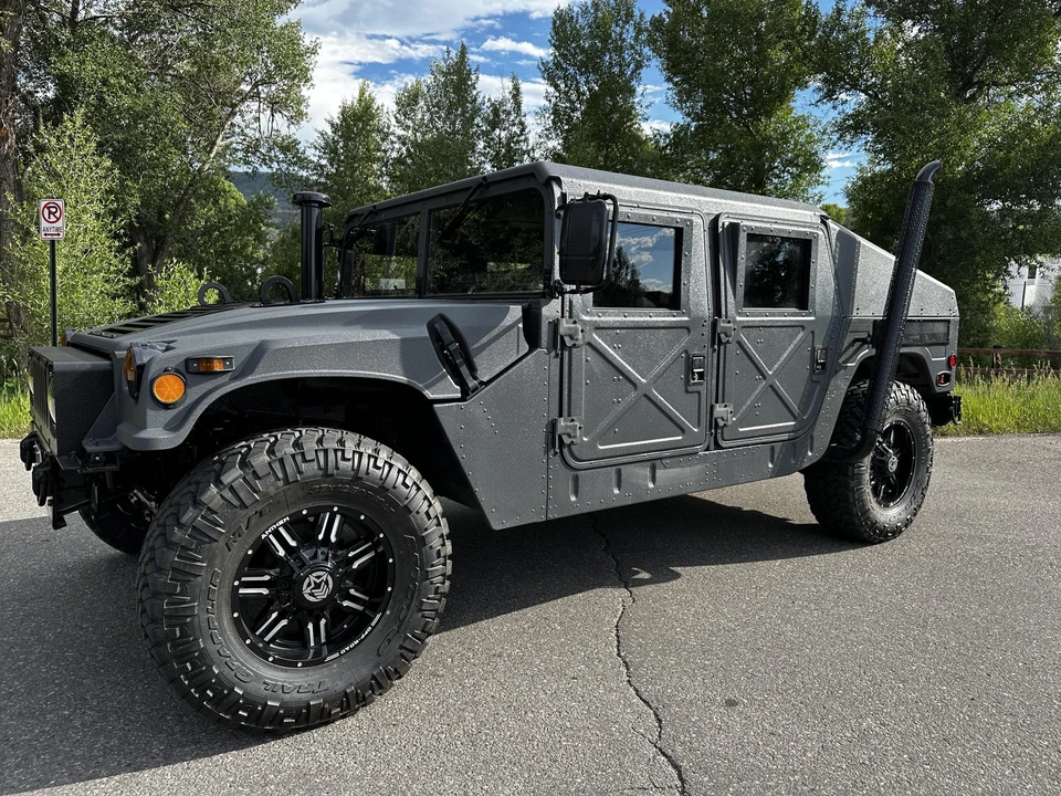 Hummer HMMWV - Image 12 of 31