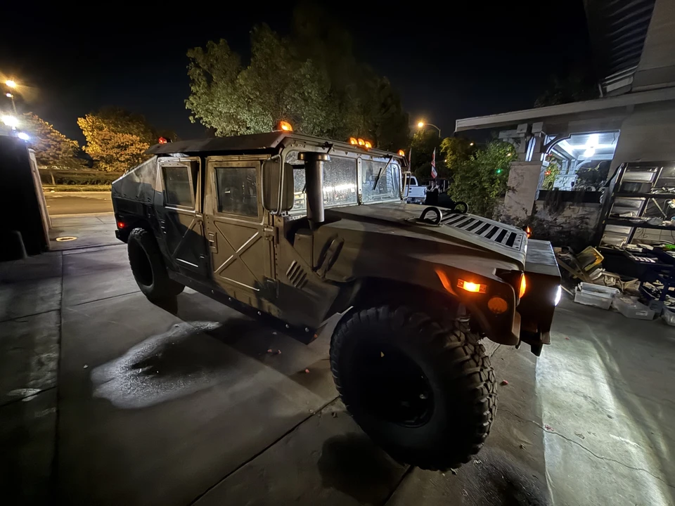 2016 AM General Hummer - Image 26 of 31