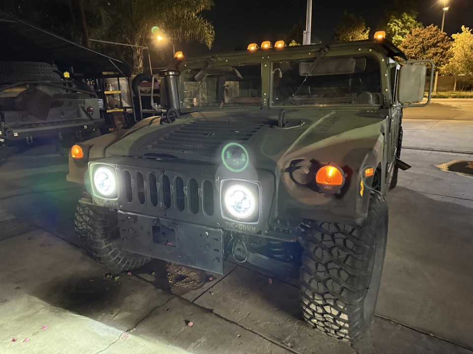 2016 AM General Hummer - Image 22 of 31