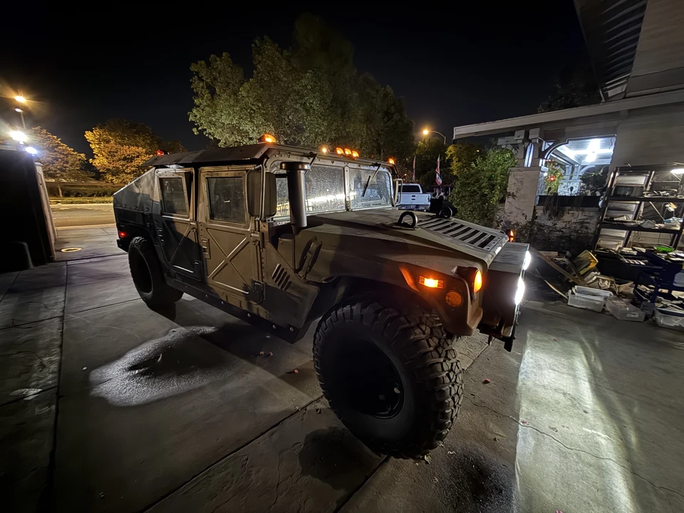 2016 AM General Hummer - Image 18 of 31