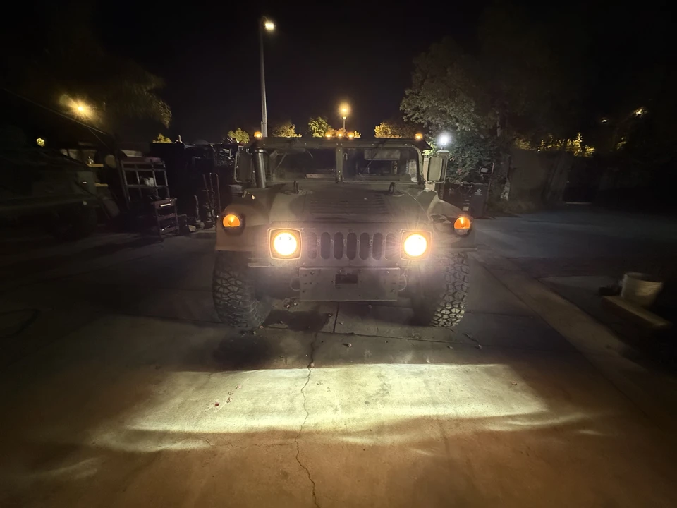 2016 AM General Hummer - Image 29 of 31