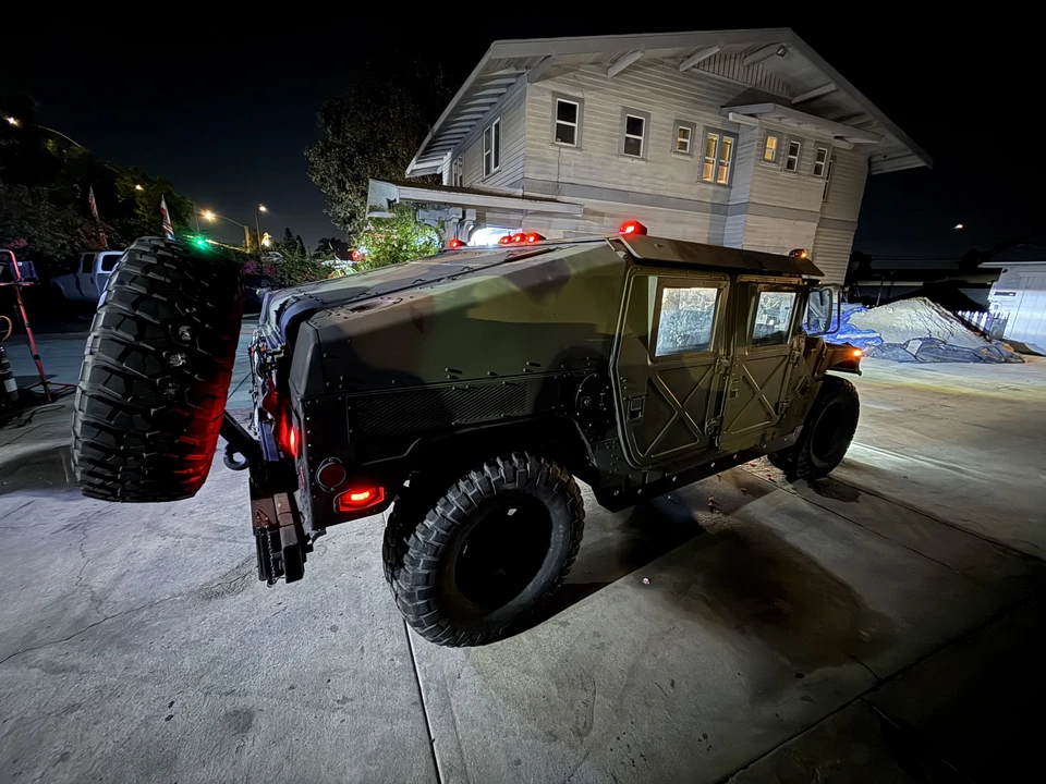 2016 AM General Hummer - Image 23 of 31