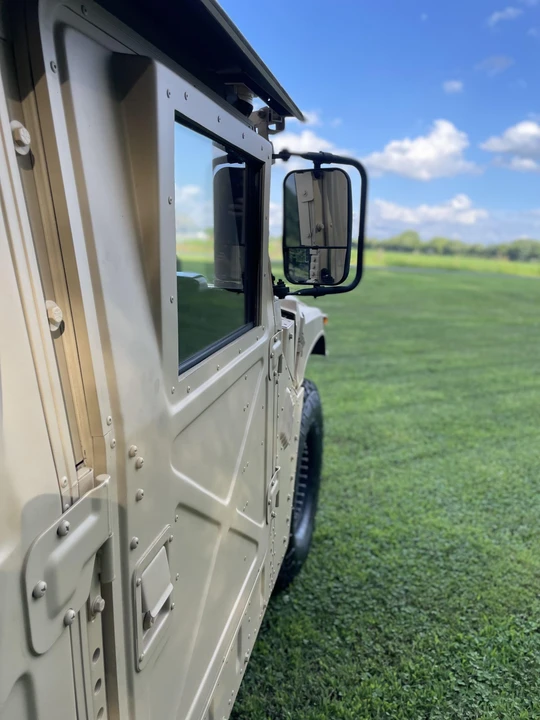 Hummer HMMWV - Image 24 of 31