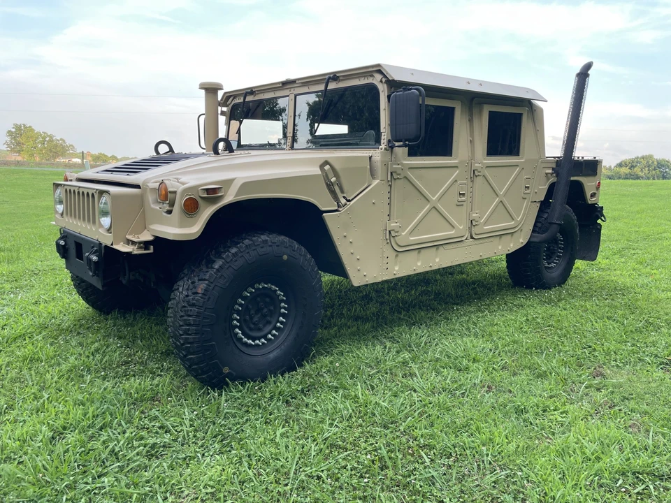 Hummer HMMWV - Image 4 of 31