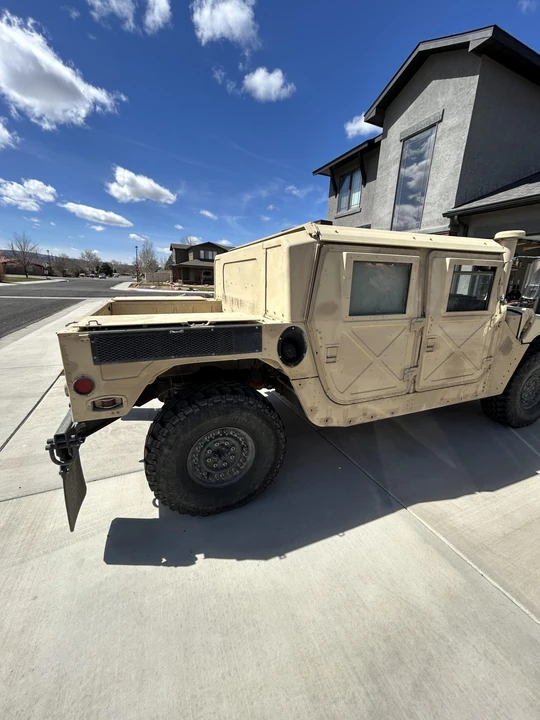 Hummer HMMWV - Image 7 of 31
