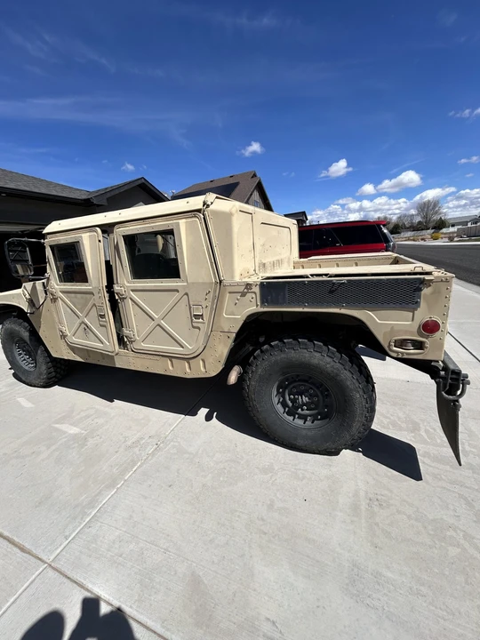Hummer HMMWV - Image 9 of 31