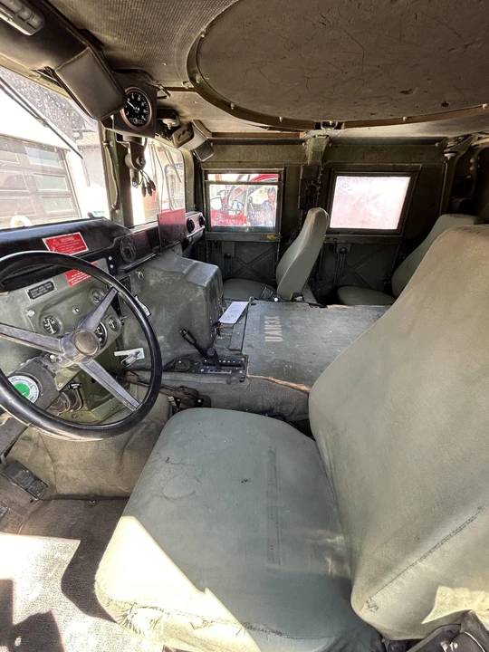 Hummer HMMWV - Image 21 of 31