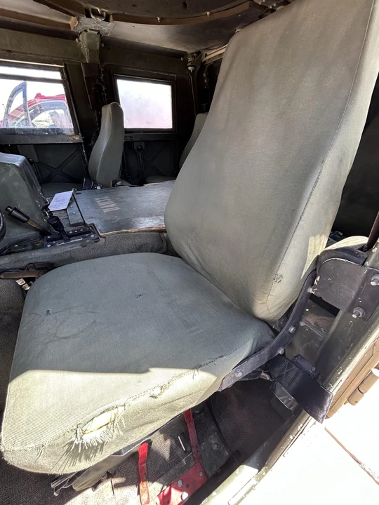 Hummer HMMWV - Image 22 of 31