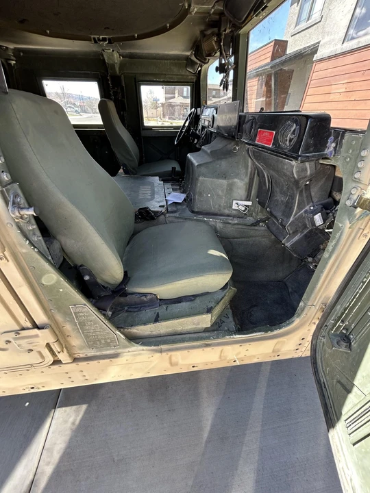 Hummer HMMWV - Image 24 of 31
