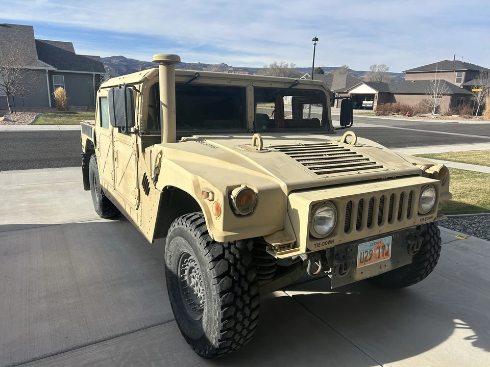 Hummer HMMWV - Image 4 of 31