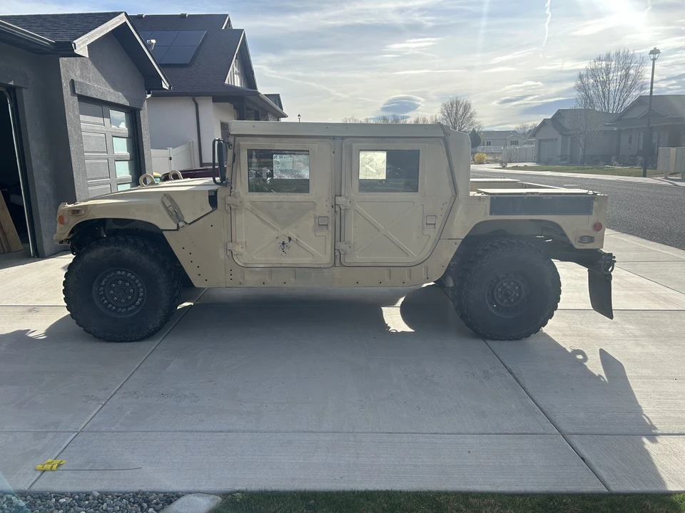 Hummer HMMWV - Image 10 of 31