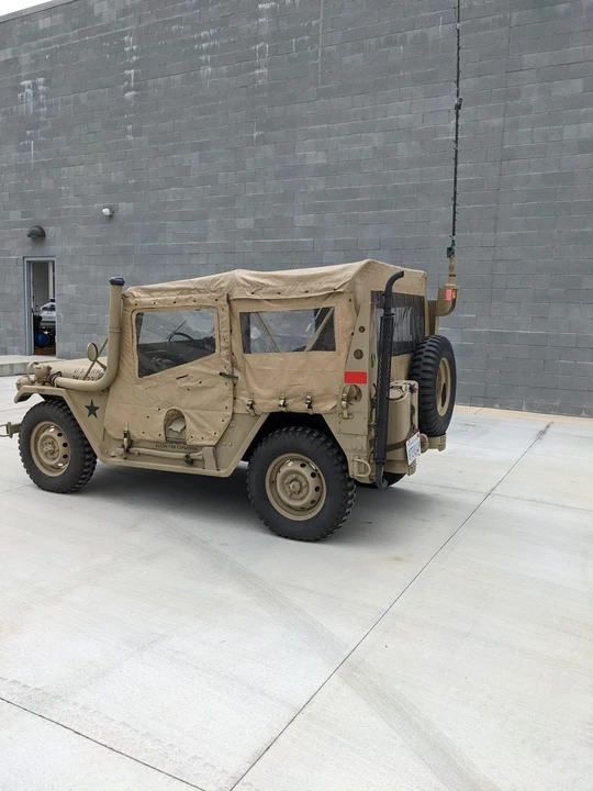 AM General - Image 7 of 31