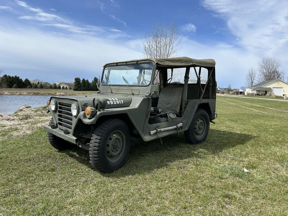 AM General - Image 8 of 31