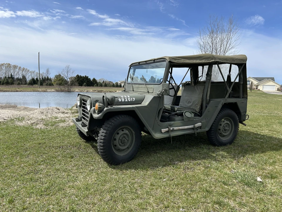 AM General - Image 9 of 31