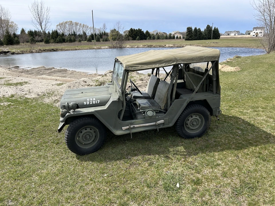 AM General - Image 10 of 31
