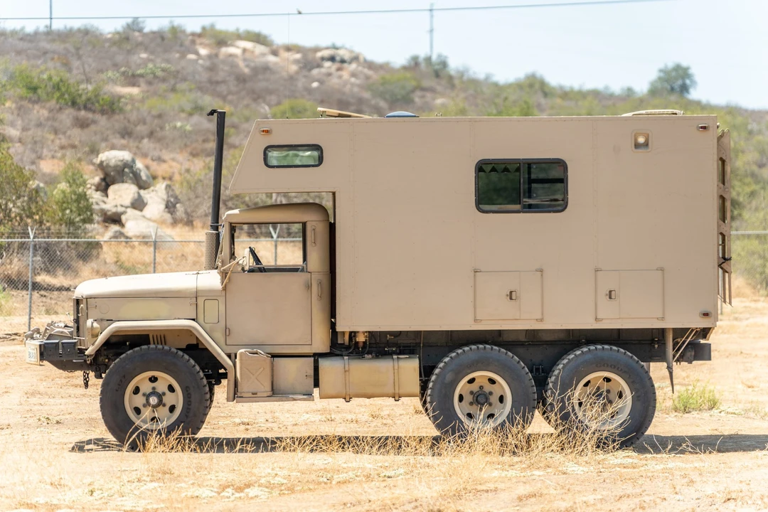 AM General - Image 4 of 31