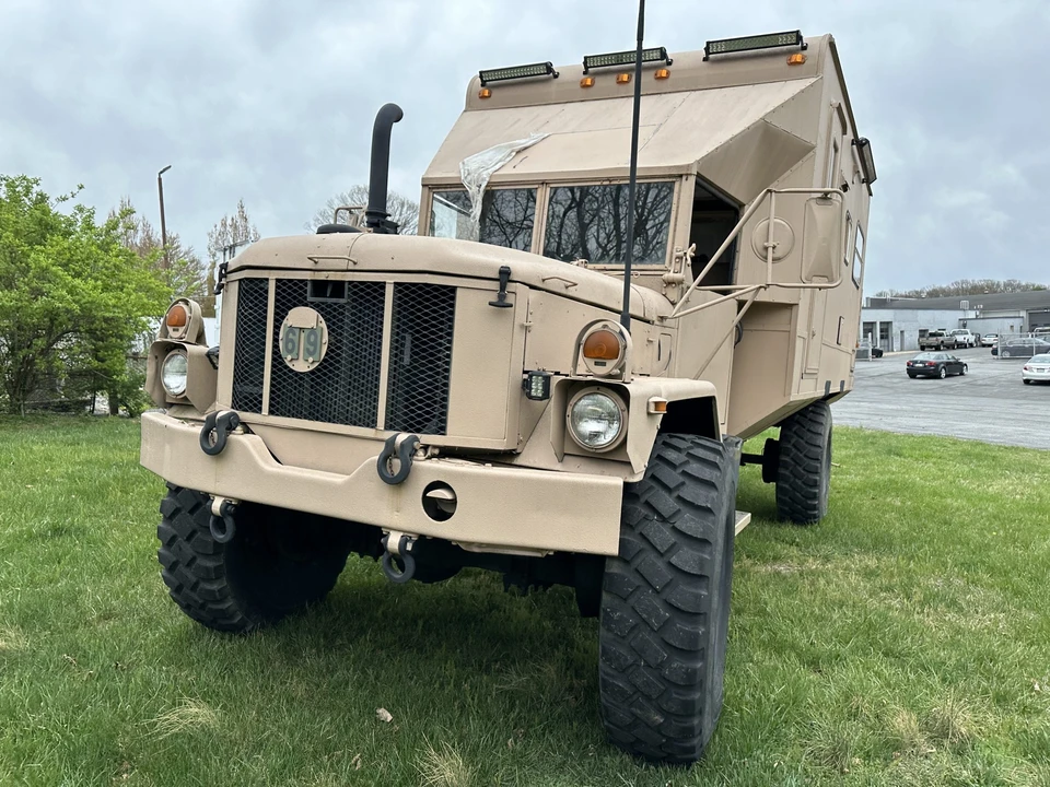 AM General - Image 10 of 31