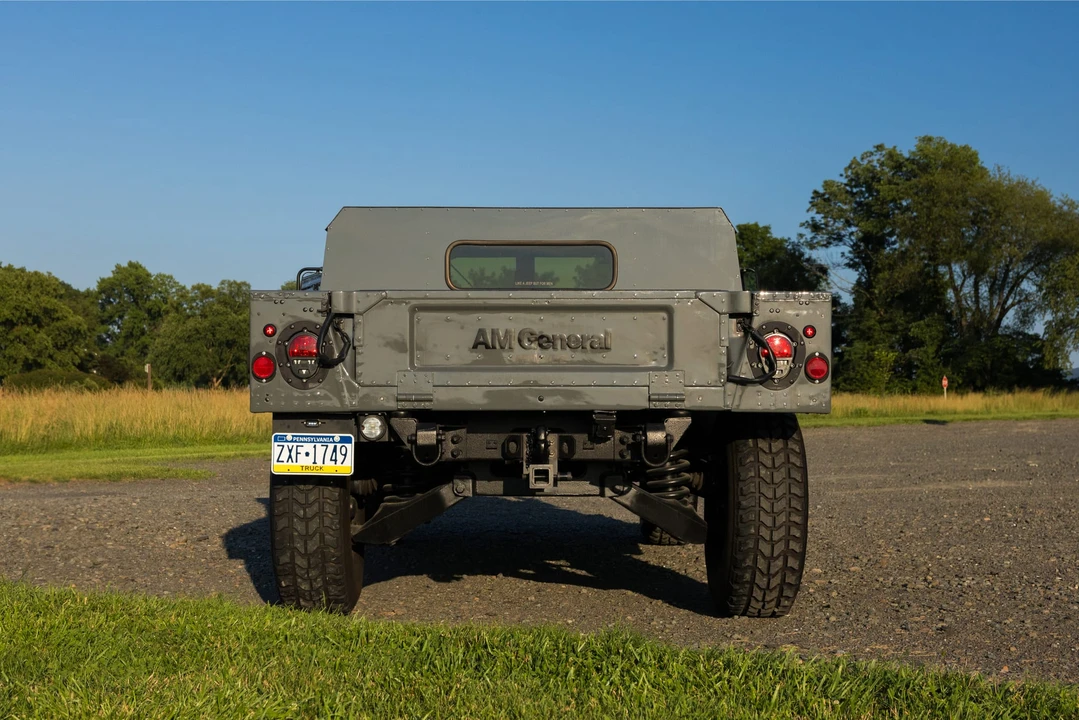 AM General Hummer - Image 7 of 31