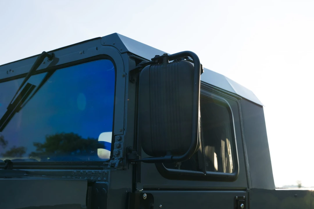 AM General Hummer - Image 15 of 31