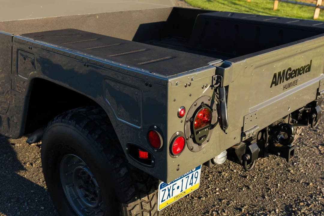 AM General Hummer - Image 19 of 31