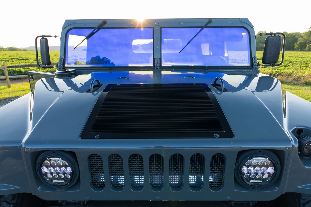 AM General Hummer - Image 11 of 31