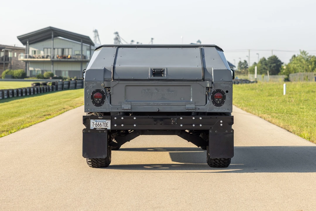 Hummer HMMWV - Image 22 of 31
