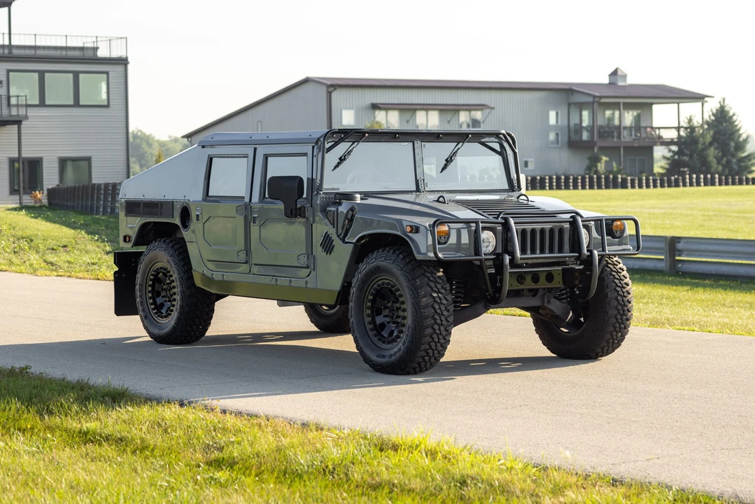 Hummer HMMWV - Image 25 of 31