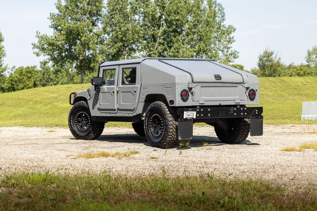 Hummer HMMWV - Image 4 of 31