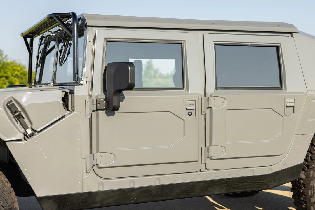Hummer HMMWV - Image 31 of 31