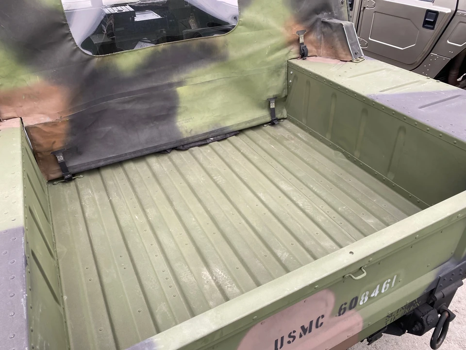 Hummer HMMWV - Image 24 of 31