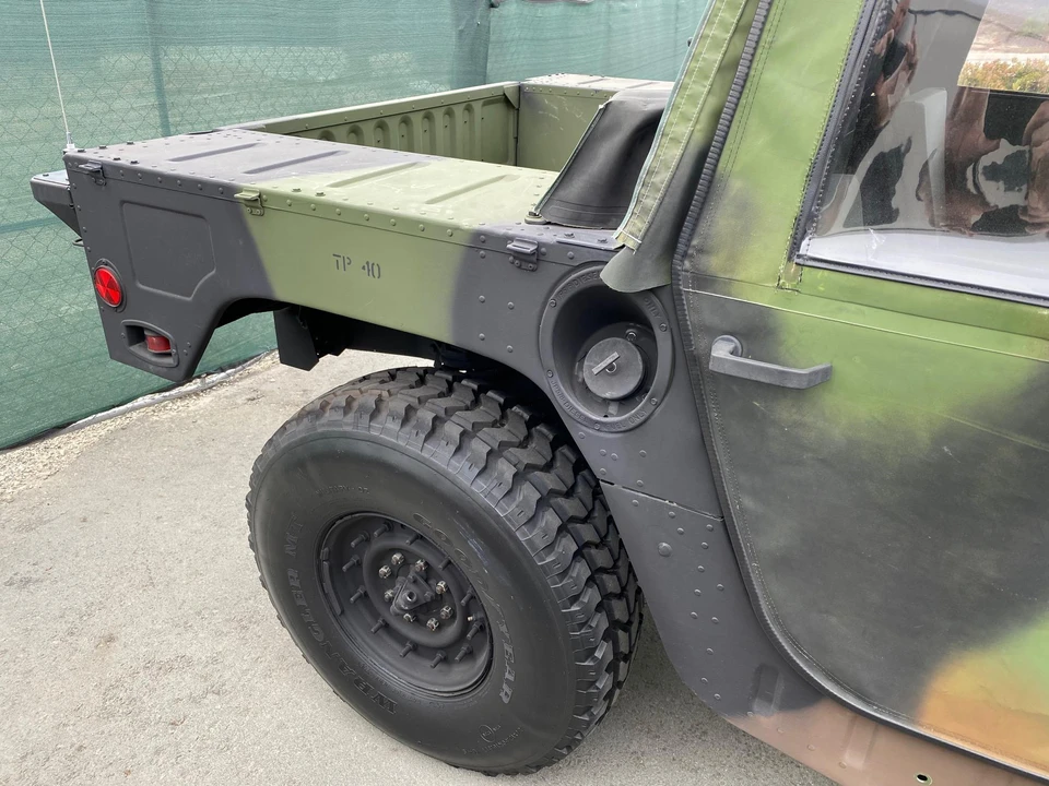 Hummer HMMWV - Image 20 of 31