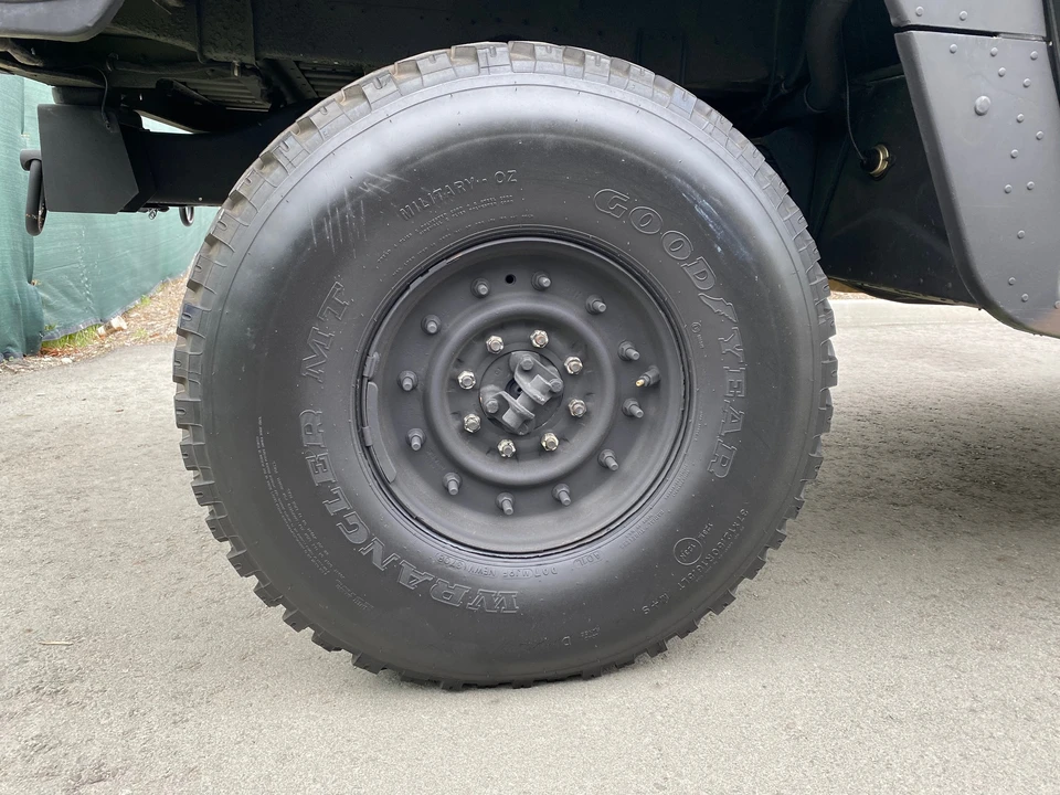 Hummer HMMWV - Image 29 of 31