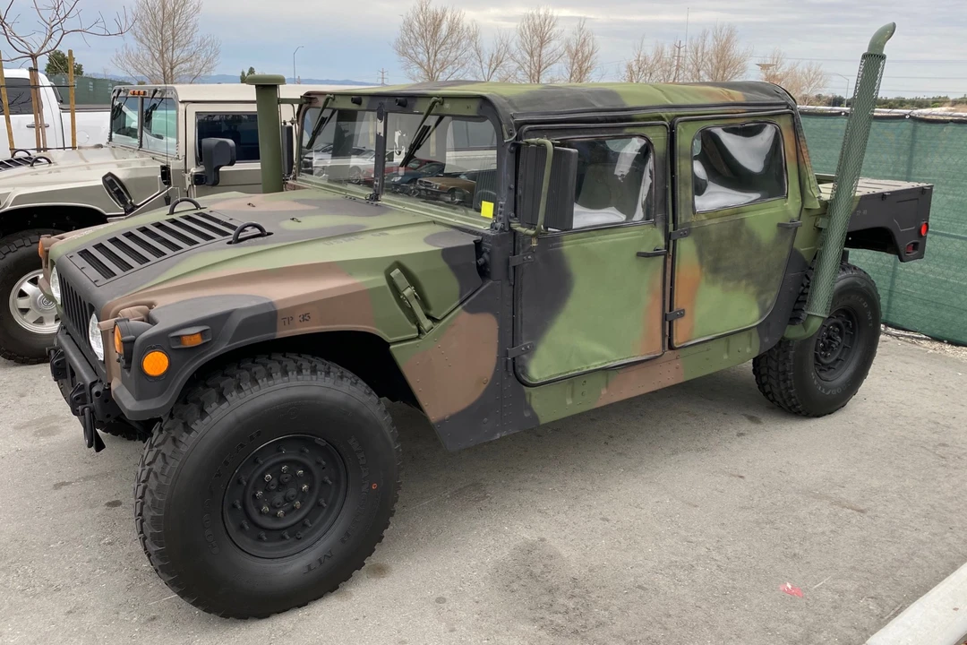 Hummer HMMWV - Image 5 of 31