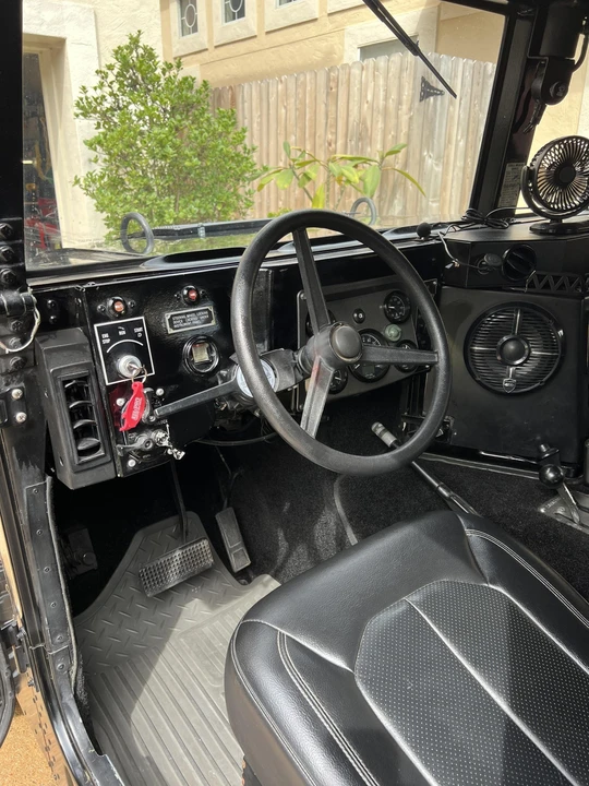 Hummer HMMWV - Image 23 of 31