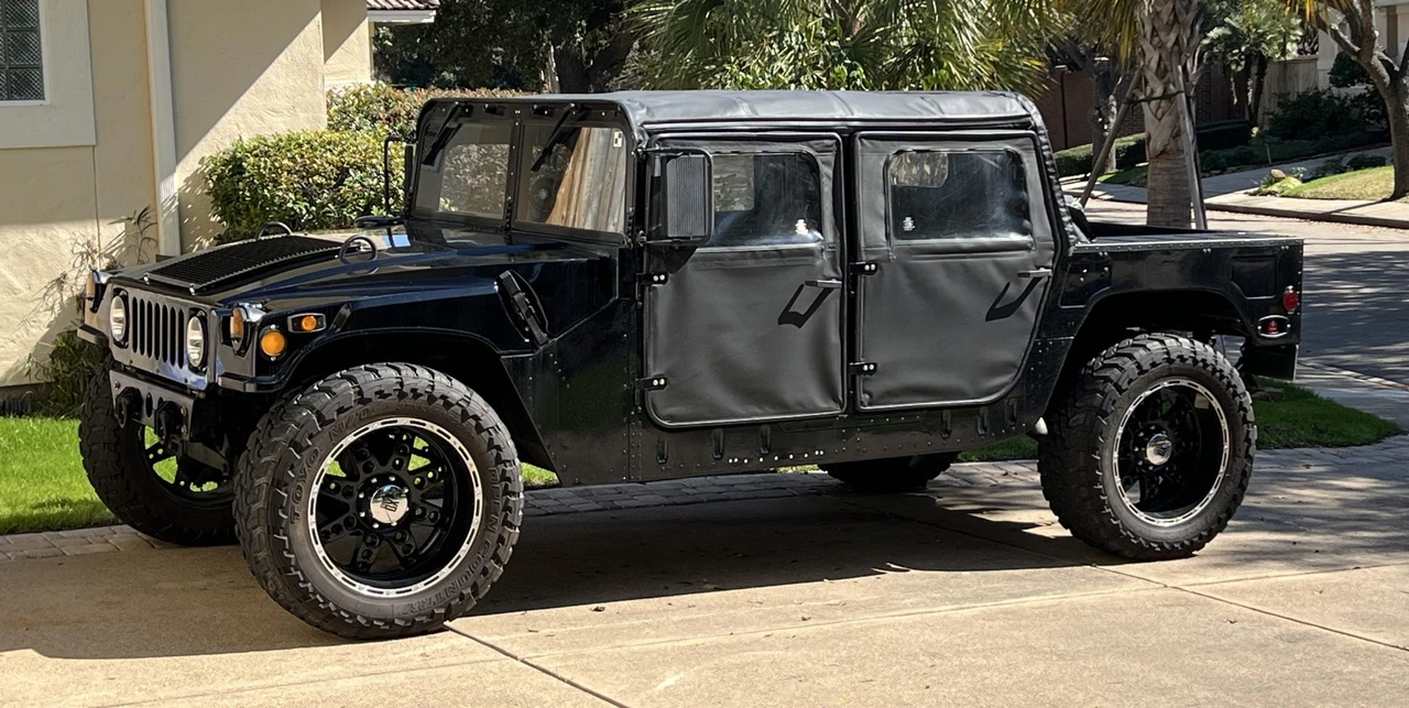 Hummer HMMWV - Image 2 of 31