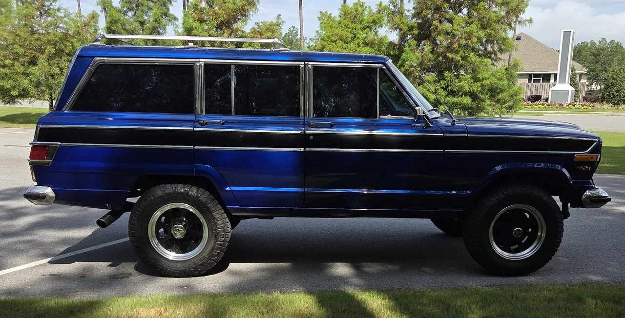 1976 Jeep SJ Wagoneer - Image 10 of 31