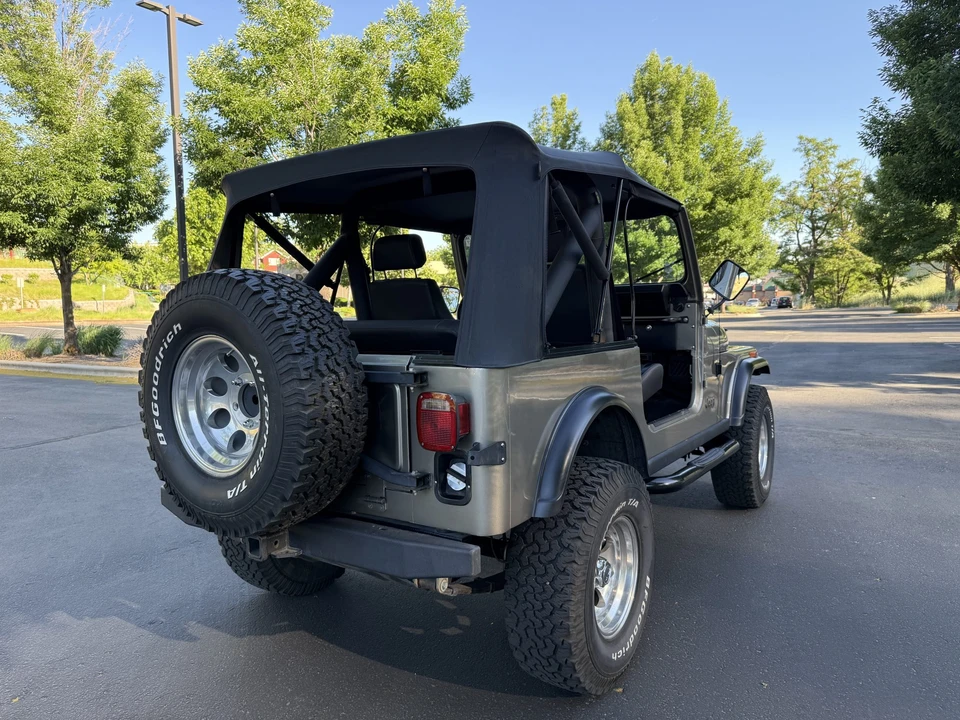 1986 Jeep CJ7 - Image 6 of 31