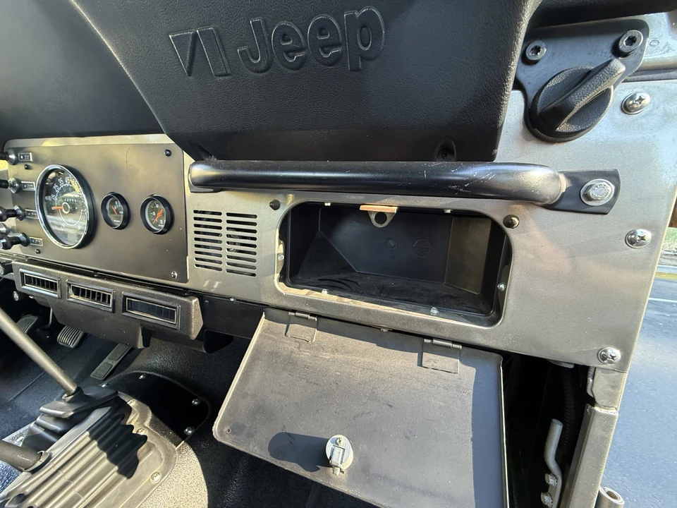 1986 Jeep CJ7 - Image 30 of 31