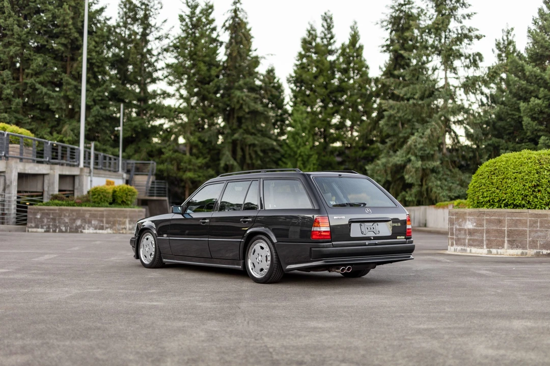 1993 Mercedes-Benz W124 E-Class - Image 26 of 31
