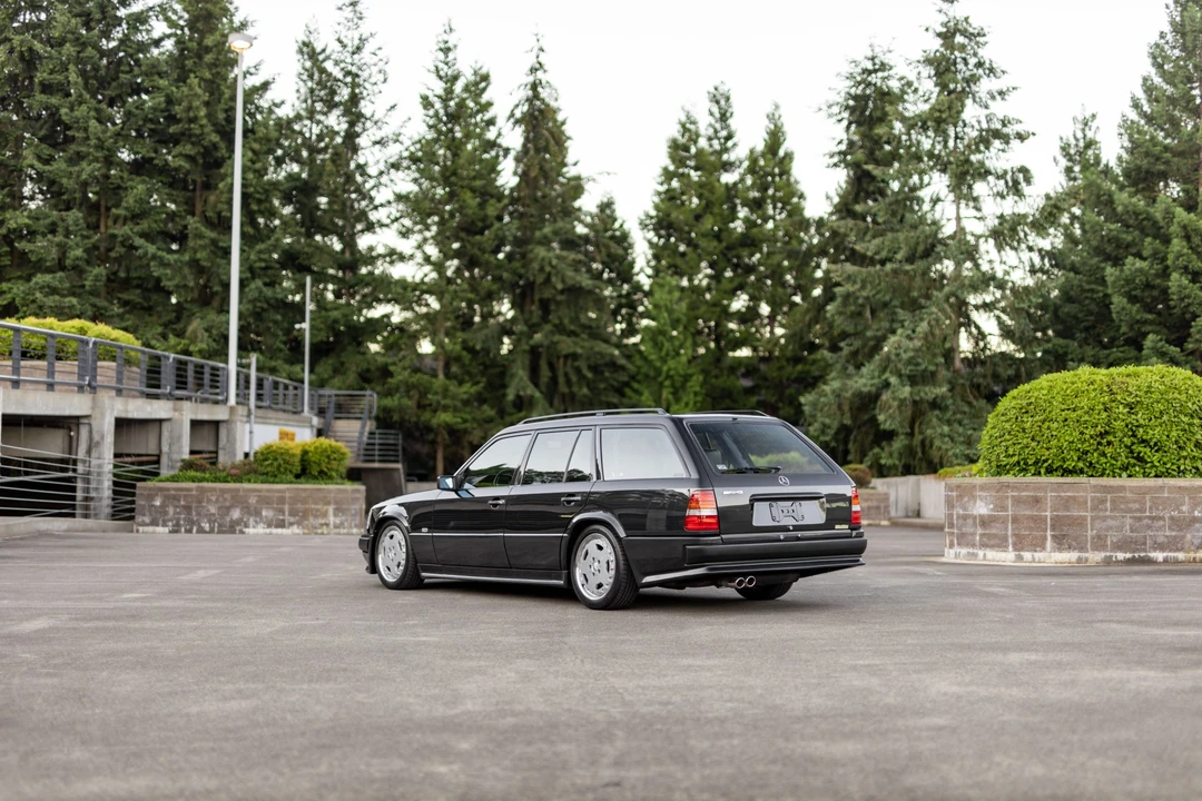 1993 Mercedes-Benz W124 E-Class - Image 29 of 31