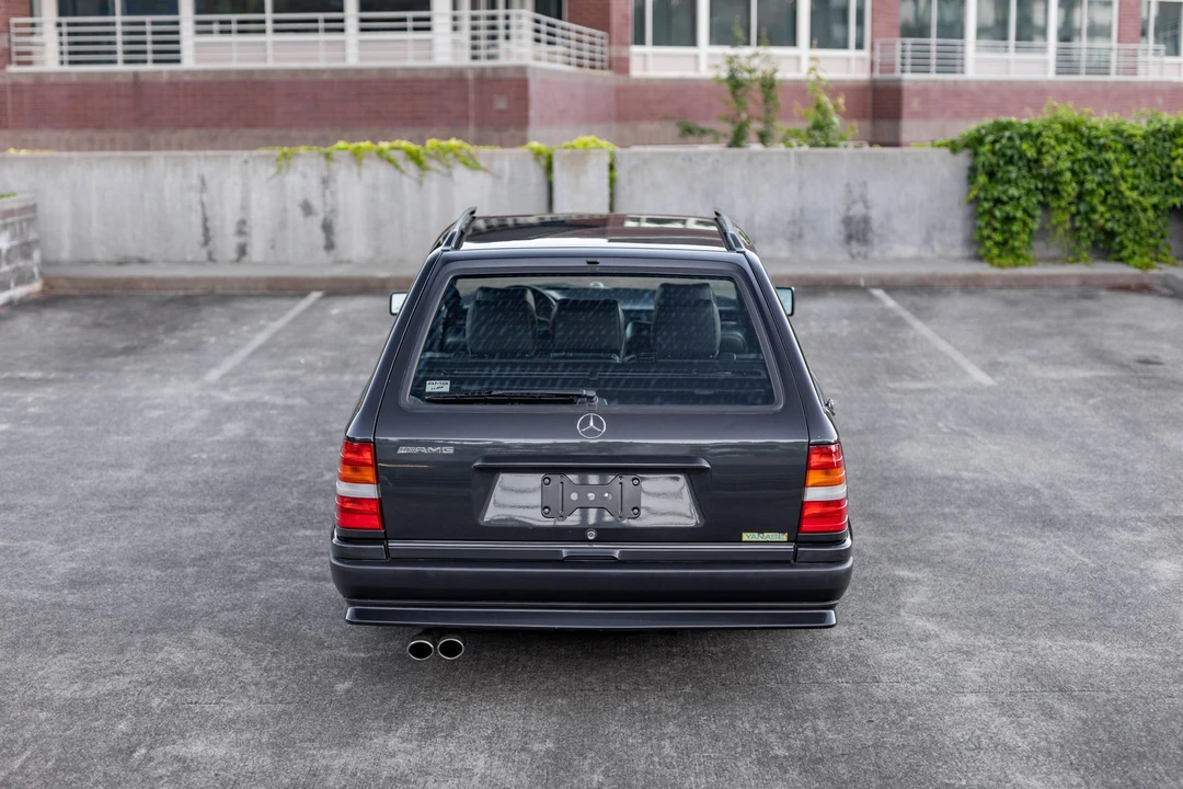 1993 Mercedes-Benz W124 E-Class - Image 23 of 31