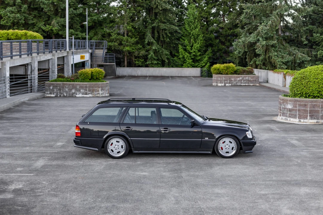 1993 Mercedes-Benz W124 E-Class - Image 14 of 31