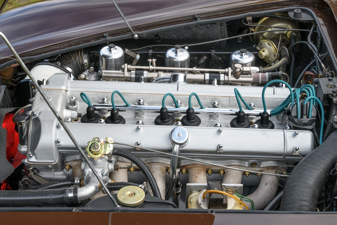 1968 Aston Martin DB6 Volante - Image 25 of 31